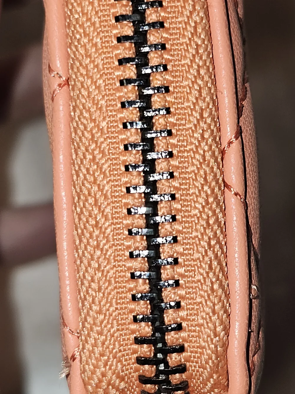 Badgley Mischka Vegan Leather Small Diamond Quilted Zip Around In Coral